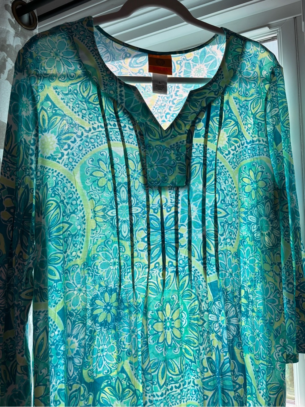 Ruby Rd. Turquoise and Lime Floral V-Neck 3/4 Sleeve Tunic - Large - Picture 8 of 11